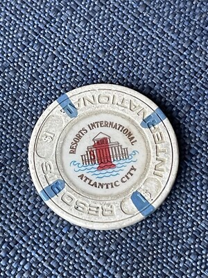 $1 RESORTS INTERNATIONAL CASINO CHIP POKER ATLANTIC CITY Gaming Token