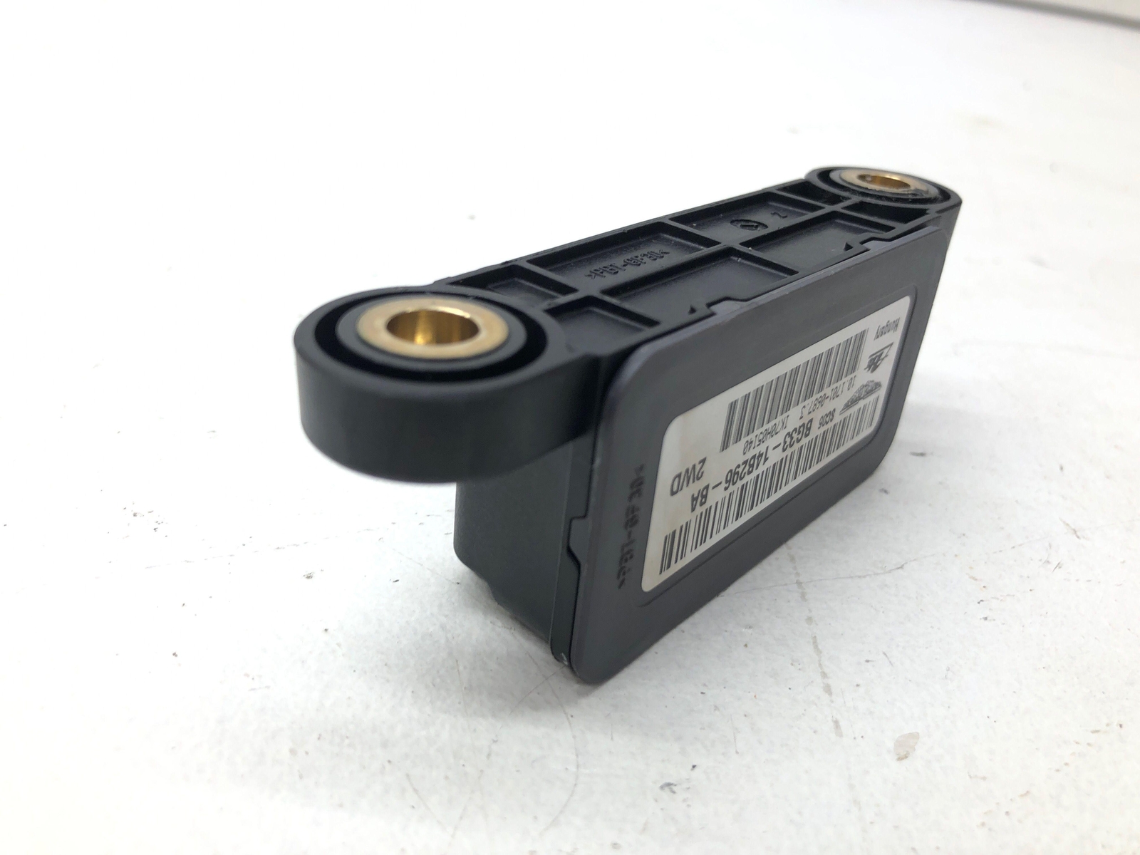 2010-2020 ASTON MARTIN RAPIDE YAW RATE SENSOR BG3314B296 OEM