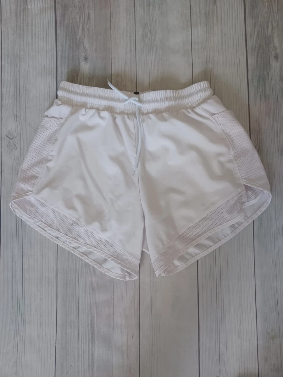 O To S Women s Activewear Shorts White Size Medium eBay