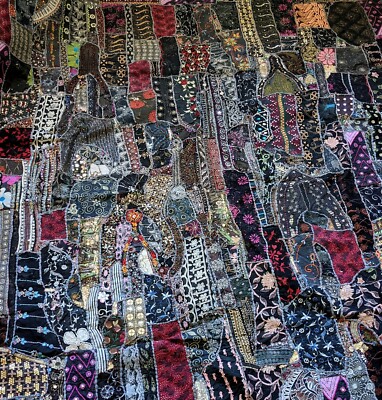 vintage gothic boho patchwork crazy quilt india Sari tapestry blanket coverlet L