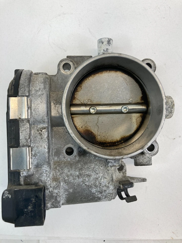 2001-2005 Mercedes-Benz E320 C320 CLK320 3.2L Throttle Body Valve 1121410125 Foto 3 de 4