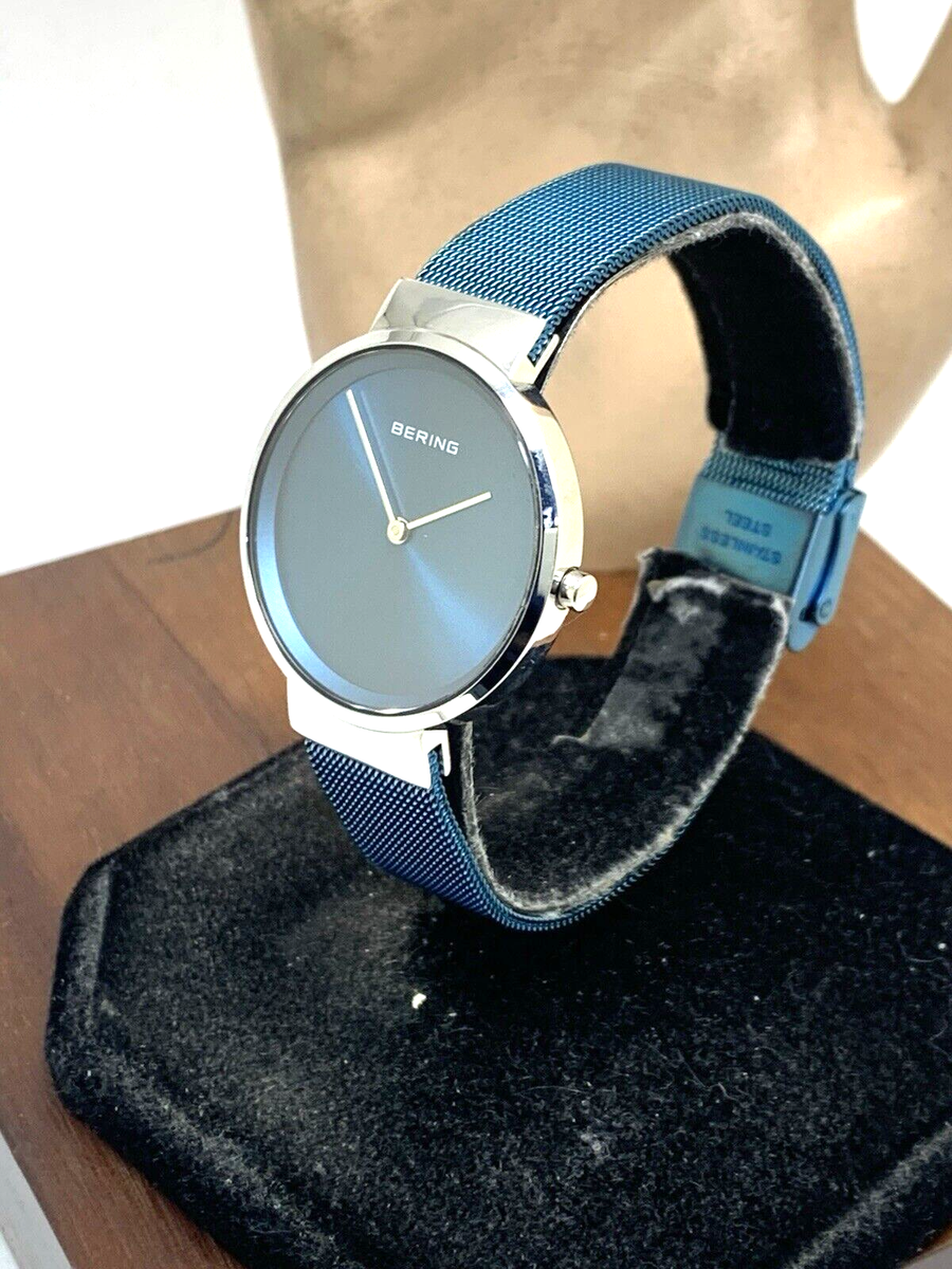 Bering Women\'s Watch 14531-308 Quartz Silver Blue Dial Mesh Stainless Steel 31mm Bering Classic Sapphire Blue Dial Bracelet Watch 14531-308 main image 4