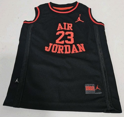 Nike Air Jordan 23 Basketball Jersey Youth Size 4 XS Red Black Sports Top