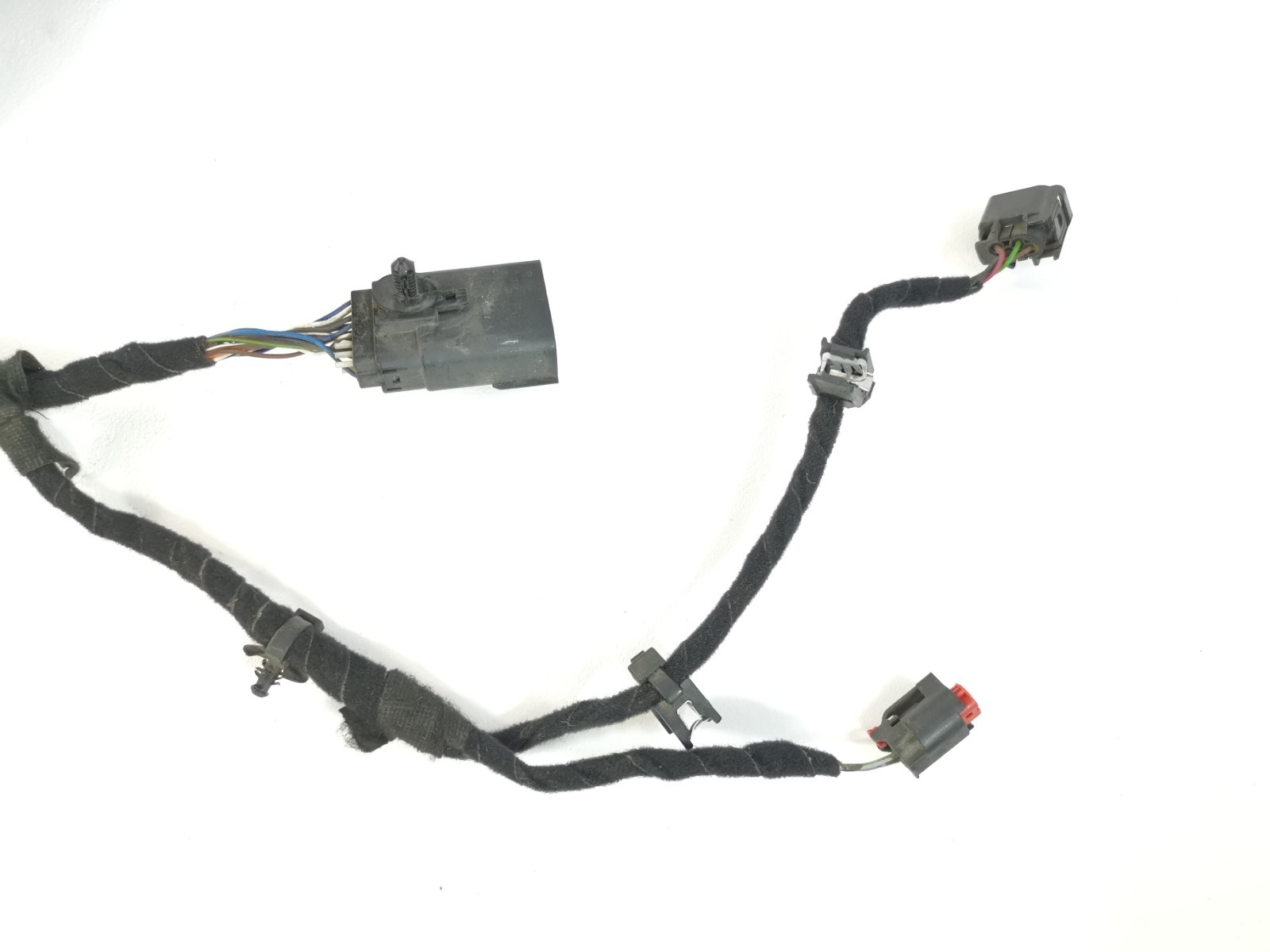 Maserati Ghibli 2019 M156E RWD 3.0 Fuse Relay Junction Box With Wires 670104693
