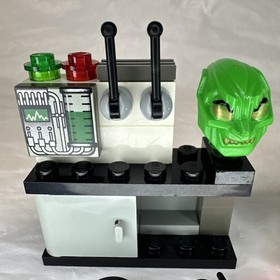 Lego Spiderman 4851 The Origins Partial Set Replacement Parts Minifigure Pieces