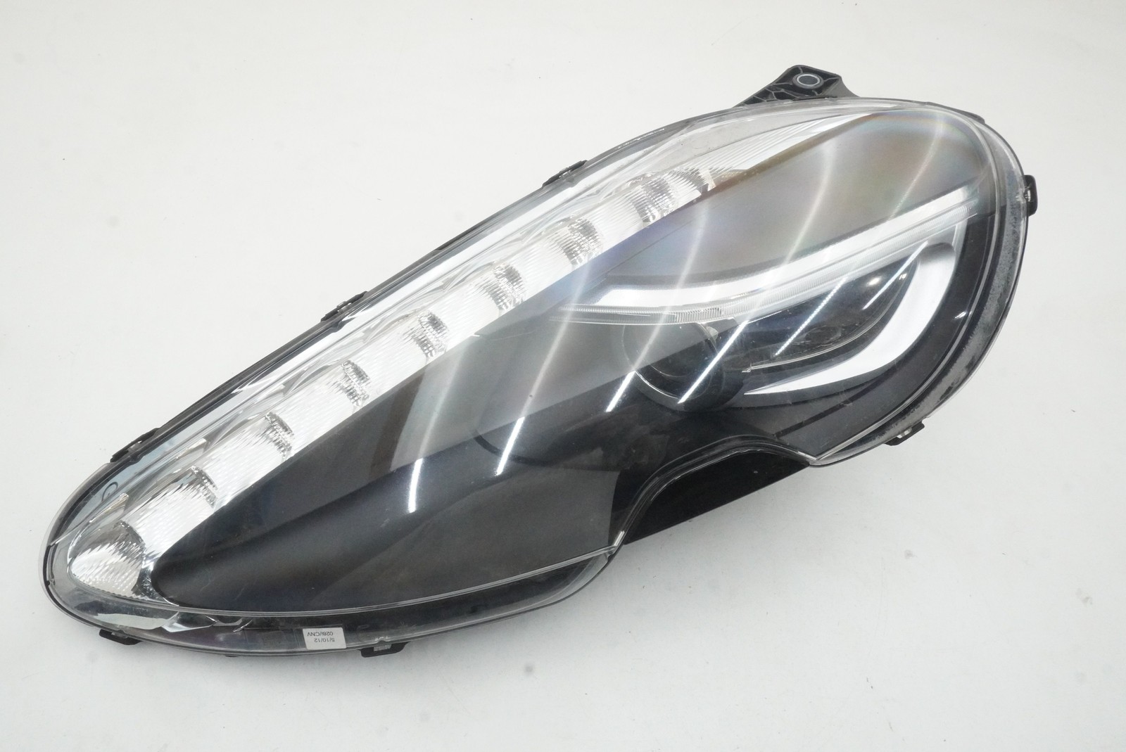 Front Left Headlight Headlamp Assembly AD43-13W030-CD OEM Aston Martin DB9 2013