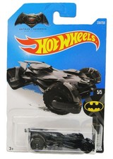 2016 HOT WHEELS BATMAN VS SUPERMAN BATMOBILE HW 230/250, INTERNATIONAL CARD