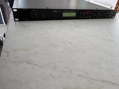 Yamaha SPX900
