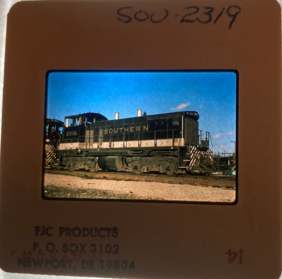 IRK4082:Railroad Train Slide -Southern Locomotive #2319 | eBay