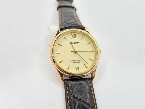 Vintage Rare Watch Sekonda 03270 Quartz  Water Resist 30m Japan 2000s - Picture 1 of 11