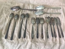 15 PCS. WALLACE BROTHERS SILVER PLATE A.A. 4 ea knives spoons forks 3 serving sp