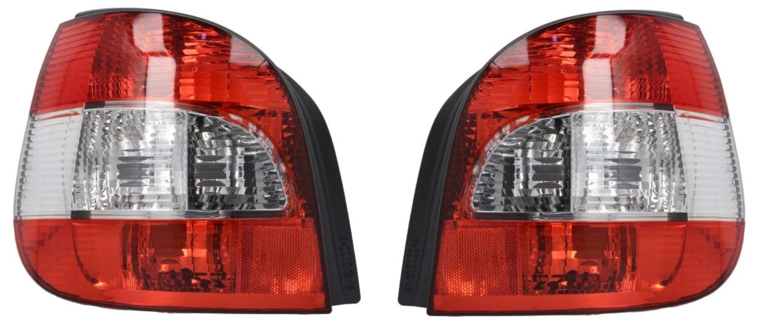 Feu arriere Renault Scenic I rouge et blanc pour trajets en famille