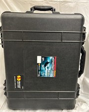Pelican 1560 Watertight Hard Case with Wheels - No foam Insert NEW IN BOX