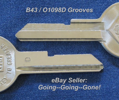 RARE! SET ORIGINAL CADILLAC V CREST KEY BLANKS IGNITIONS & TRUNKS 1968 C&D NOS - Bild 6 von 6