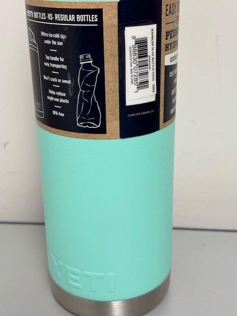 NEW YETI® 18oz Bottle Original Classic Seafoam - Brand New Chug Bottle