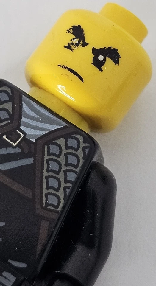 Lot Of 5 Lego Ninjago Minifigures *NOT CORRECT BODIES* - Image 4 of 4