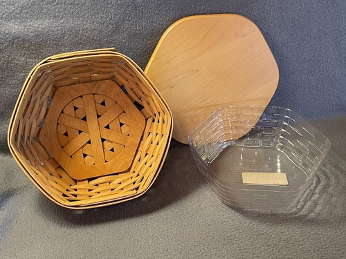 Longaberger 2001 Hexagonal 8" Generations Basket Wood Lid Plastic Protector Set - Bild 10 von 24