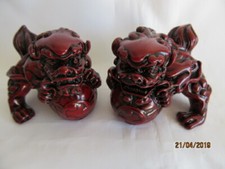 FENG SHUI ROSEWOOD COLOURED FU DOGS / TEMPLE LIONS SMALL