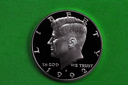 1992-S  SILVER Kennedy Half Dollar Deep Cameo US GEM  Proof Coin( 90% SILVER)