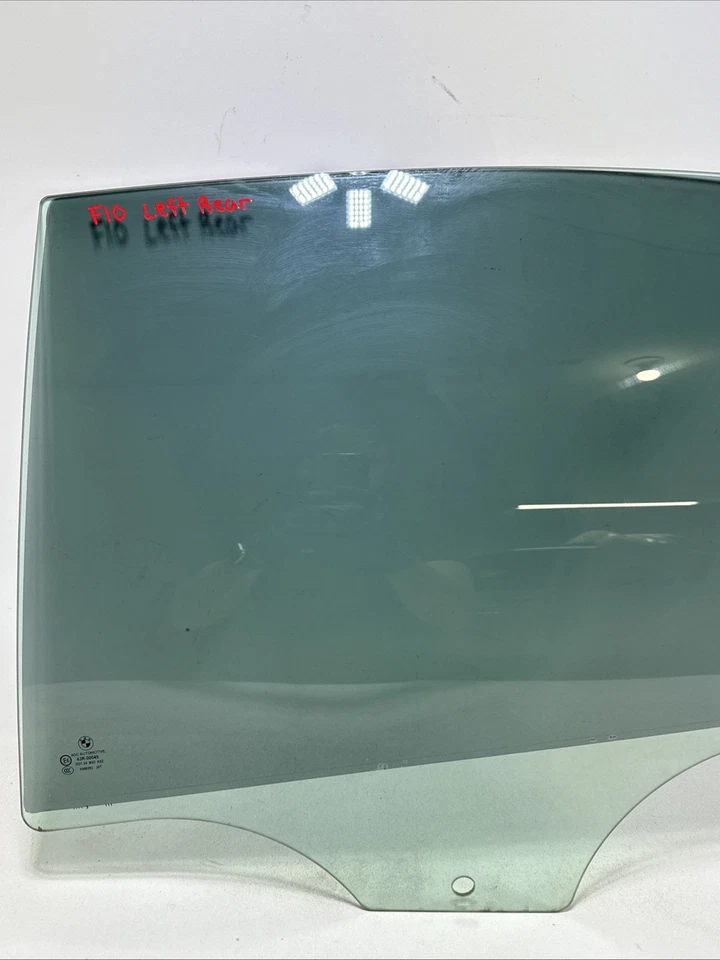 11 12 13 BMW 535xi F10 PUERTA CRISTAL TRASERO IZQUIERDO LADO CONDUCTOR USADO OEM Foto 4 de 4