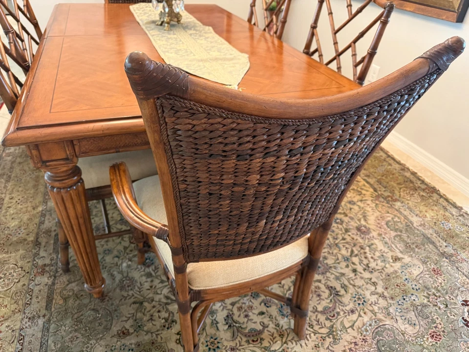 juego comedor tommy bahama Foto 2 de 4