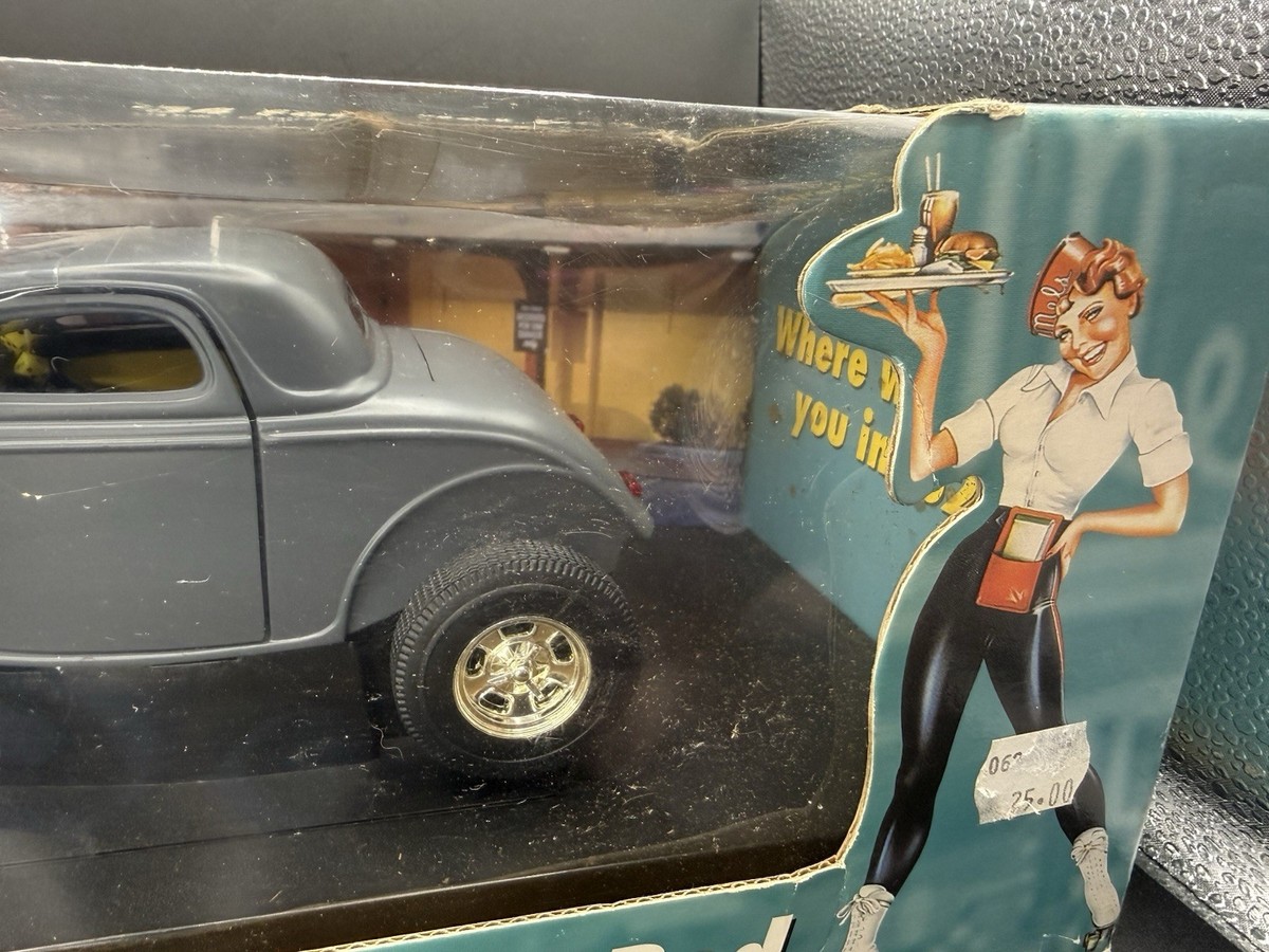 American Muscle 1:18 Graffiti 1934 Ford Hot Rod New in Box | eBay