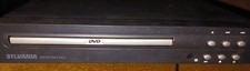 SYLVANIA SDVD1041-DG1 DVD PLAYER TESTED NO REMOTE OPENS POWERS ON PARTS REPAIR