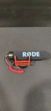 Rode VideoMic Go Lightweight On-Camera Microphone with Aux