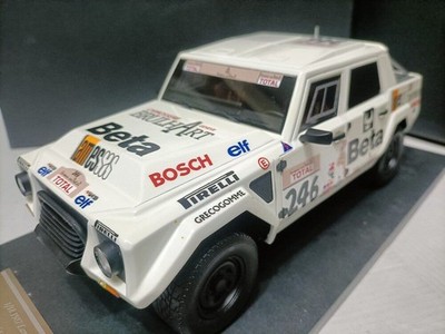 TRL 1:18 Lamborghini LM002 Dakar Rally Car Model