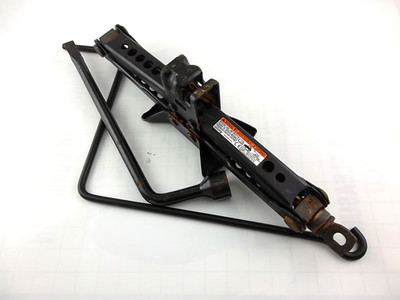 2012-2019  Camry Avalon Corolla Matrix Venza Tire Jack Assembly 09111-06151