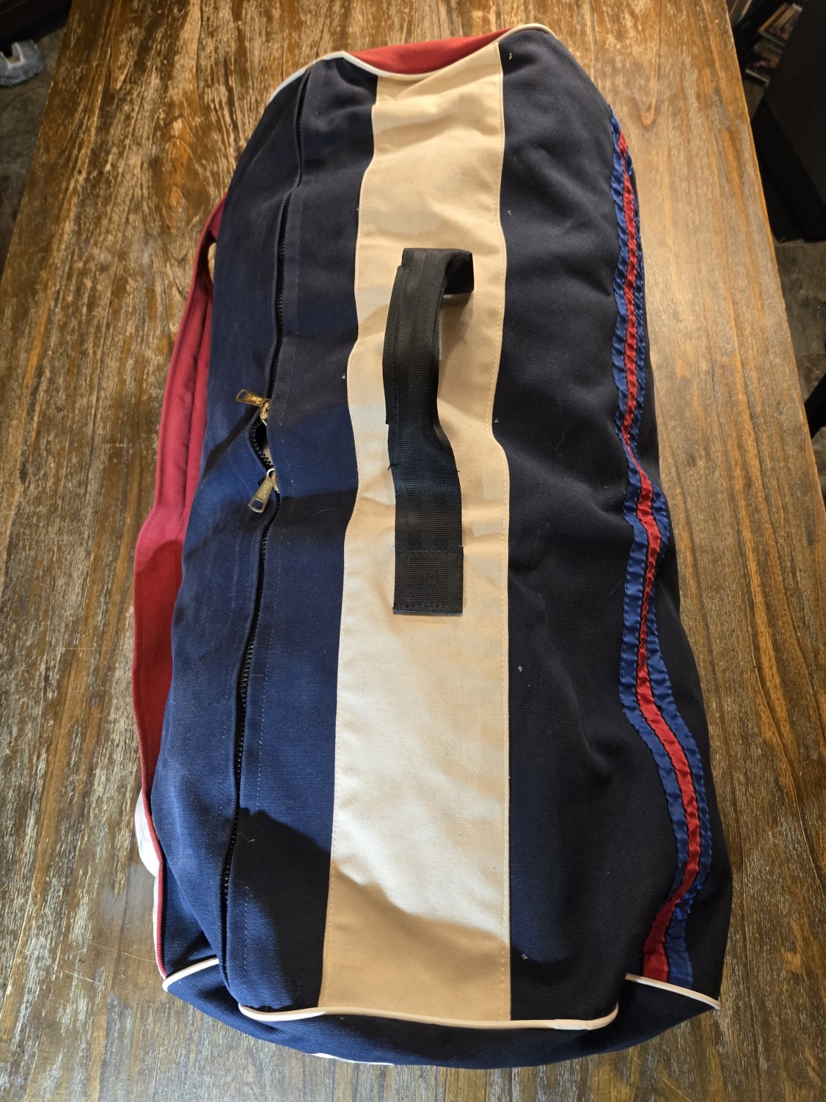 Picture 4 of 24