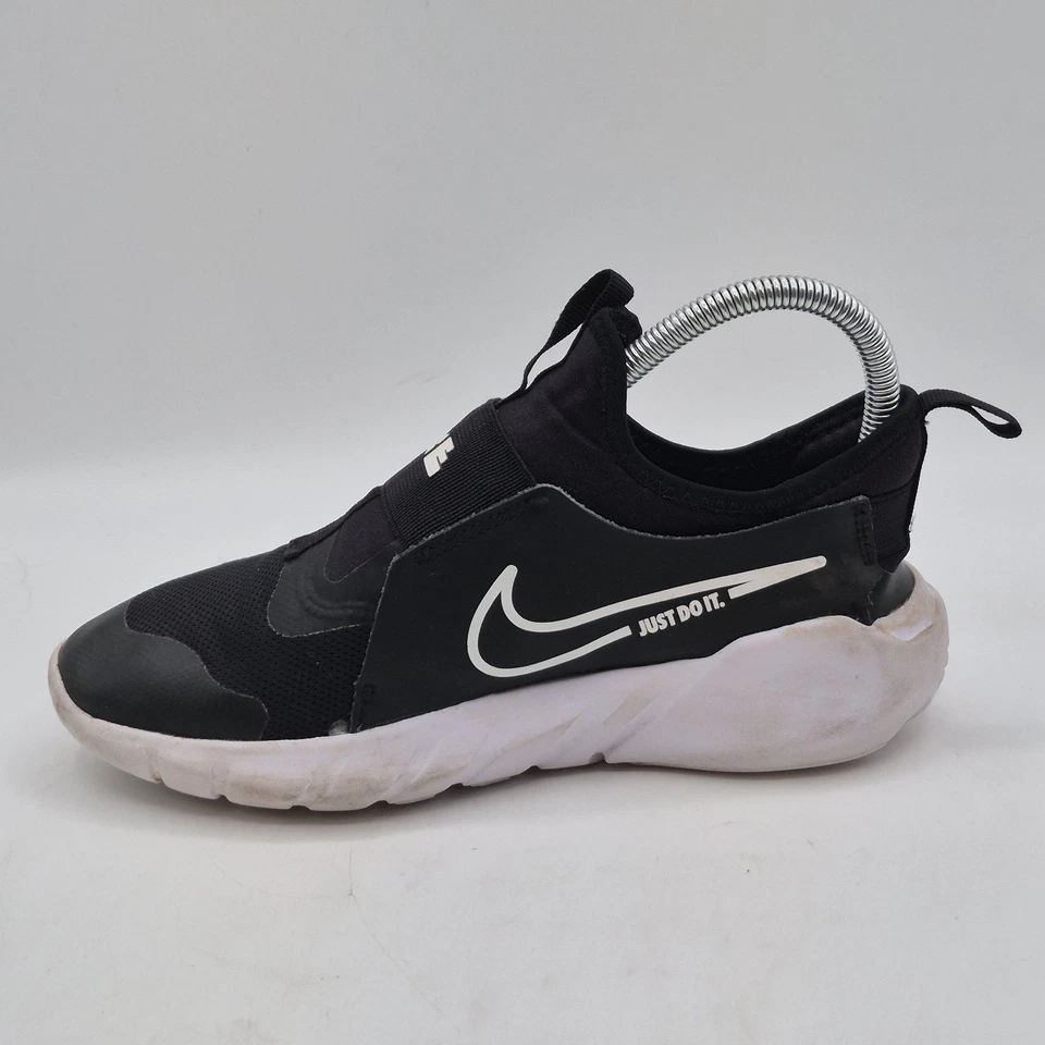 Nike Flex Runner 2 Shoes Youth Size 5Y Black White JDI Slip On GS DJ6038-002 - Image 4 of 4