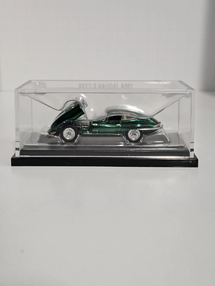 Jaguar E-Type 1964 exclusivo Hot Wheels RLC #15005 de 30000 2023 Foto 2 de 4