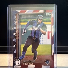 2025 Topps Series 2 Wenceel Perez #646 Independence Day /76