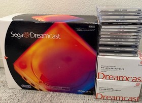 Sega Dreamcast Console Bundle - 15 Games (Marvel vs Capcom), Controllers, VMU