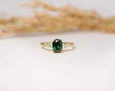 925 Sterling Silver Ring, Emerald Ring, Birthstone Engagement Anniversary Ring