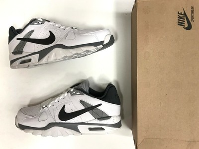 nike air trainer classic low