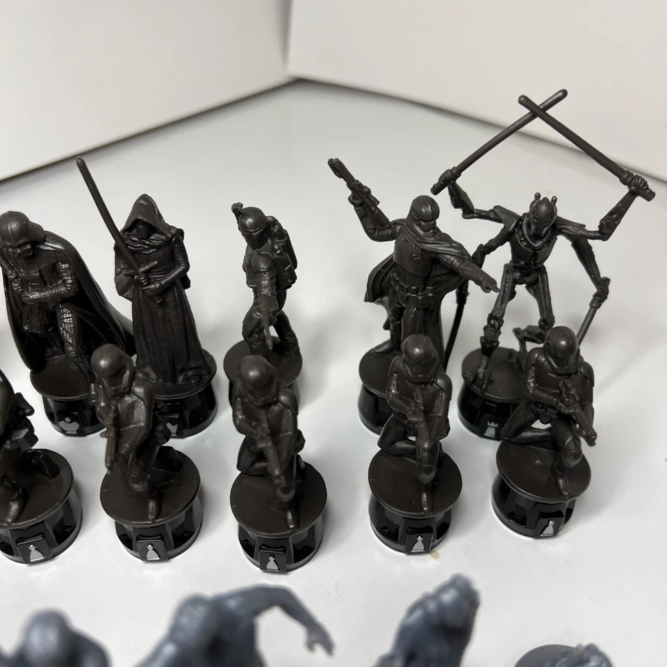 Disney Star Wars Chess Set Collectible 32 Replacement Pieces Hasbro Paper - Image 4 of 4