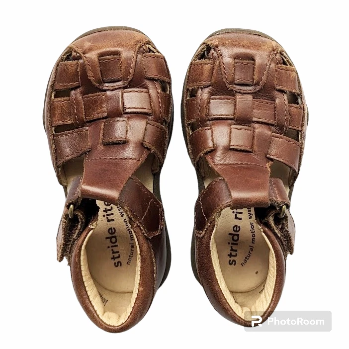 Stride Rite Unisex Harper Leather Sandal Kids size 6 Brown Hook