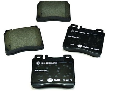 Front Pagid Low-Metallic Brake Pad Set fits Mercedes 300SE 1992-1993 92ZDQM