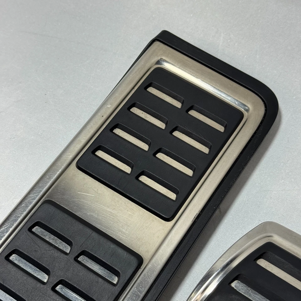📌 18 - 24 奥迪 S5 A5 S4 RS5 FOOTREST/GAS/BRAKE 踏板 铝盖套装 原始设备制造商 — 第 4/4 张图片