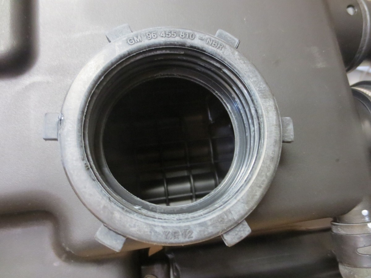 Chevrolet Optra Suzuki Forenza Reno Engine Air Take Chevrolet Optra Suzuki Forenza Reno Engine Air Take