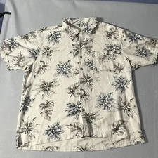 Batik Bay Hawaiian Shirt Mens XL Aloha Short Sleeve Button Down Floral Tiki