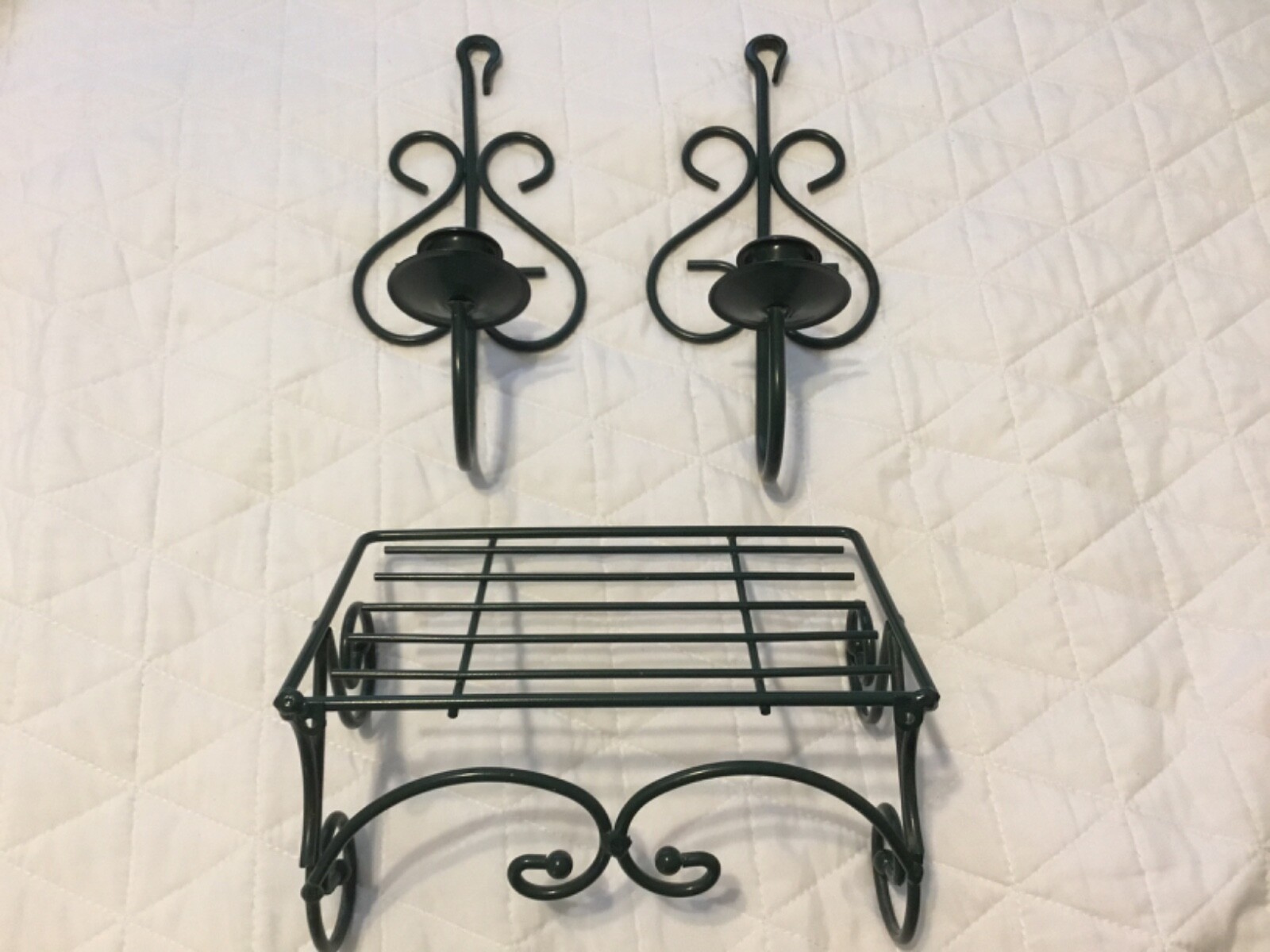 Green Metal Wire Wall Shelf Candle Sconces