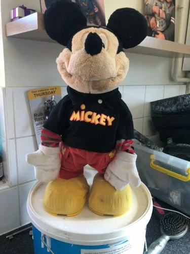 Fisher-Price Plush Cartoon & TV Character Action Figures