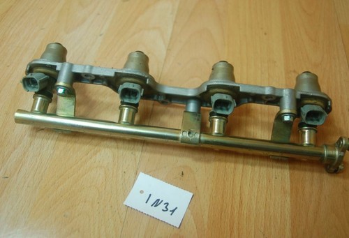 Honda CBR600RR CBR 600 PC37 05-06 Einspritzdüsen Airbox in31