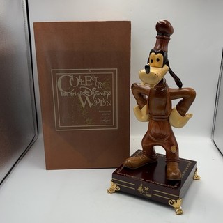 Disney Goofy Art of Disney Wooden Hand Carved Figure 031/200 Boxed
