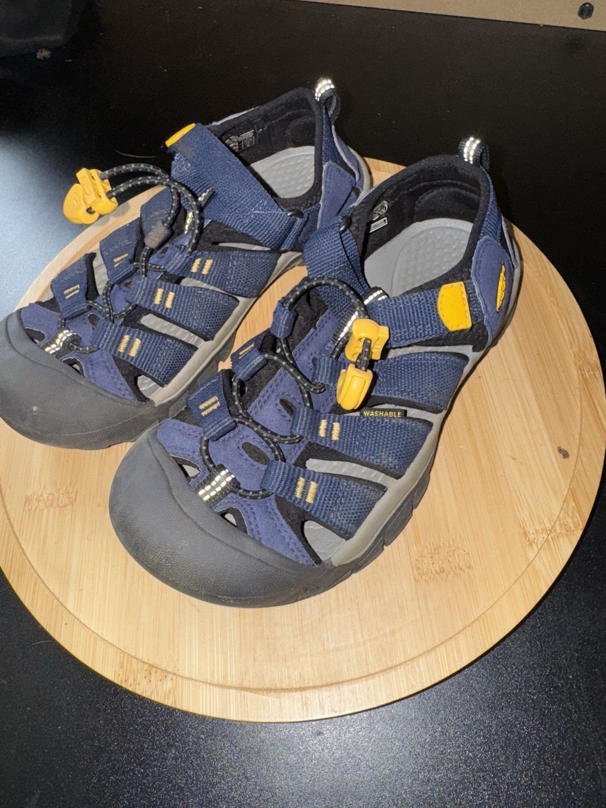 Sandali impermeabili KEEN blu Newport H2 sport giovanili taglia 2 usati in ottime condizioni