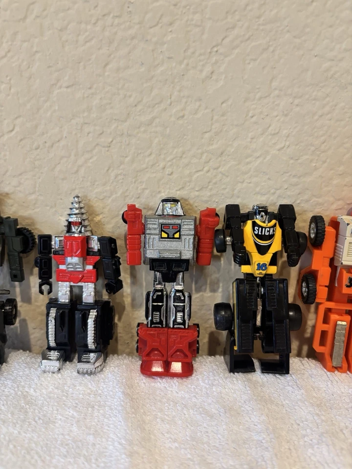 VINTAGE  1980'S GO-BOTS/TRANSFORMERS LOT OF 6 FIGURES Bandai Takara - Image 3 of 4