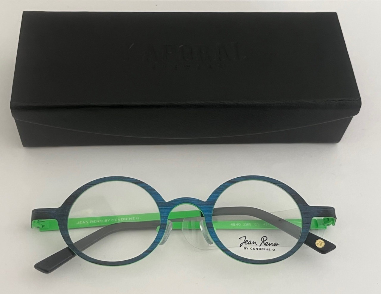 Lunettes de vue Jean Reno 2380 par Cendrine O monture mixte en acétate noir écaille